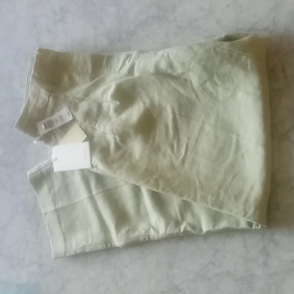 🌼 NWT Wilfred carrot linen pants in pastel sage green - Picture 7 of 8